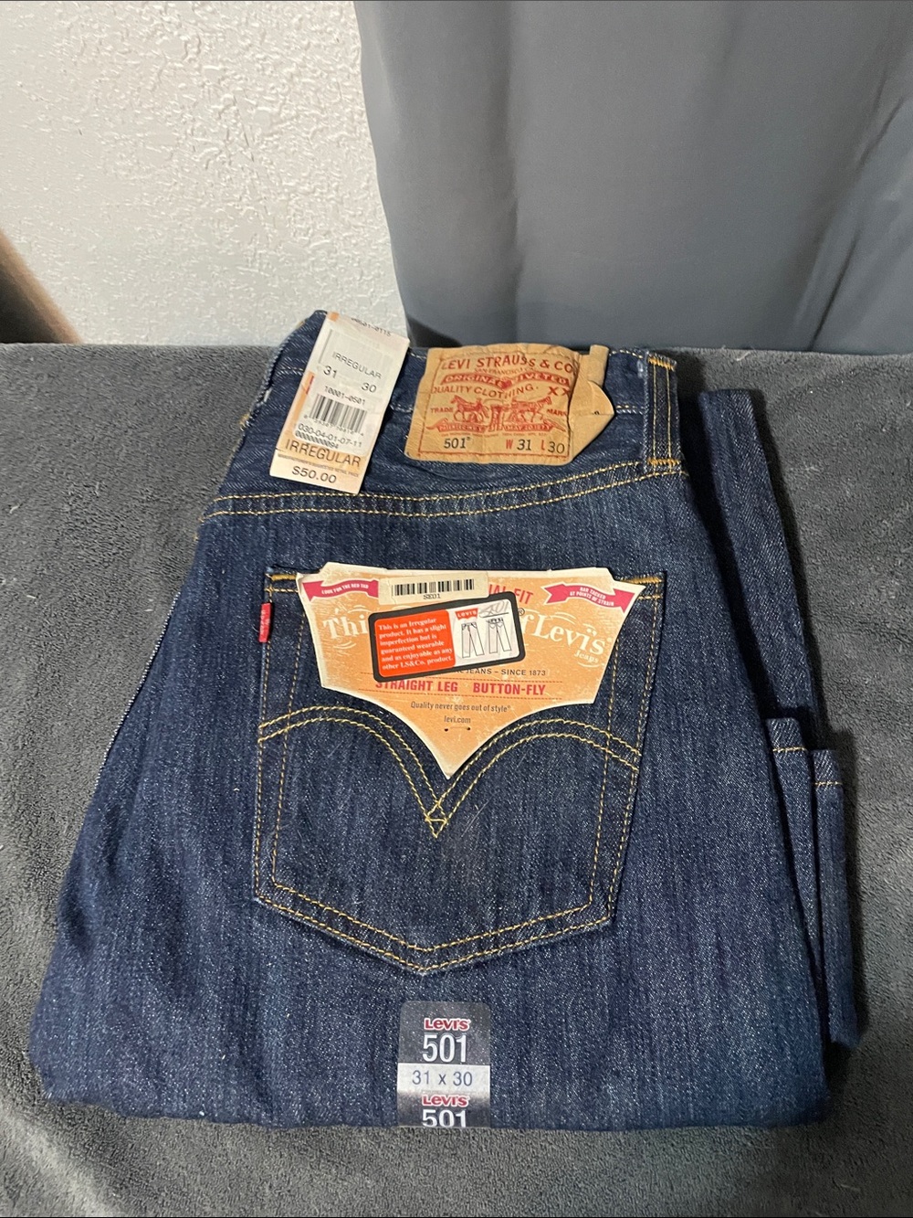 Levi's Dark Blue Men's Straight Jeans 31 by 30